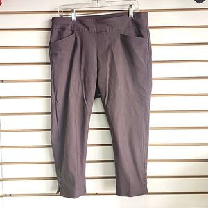 Lee capri pants 12
